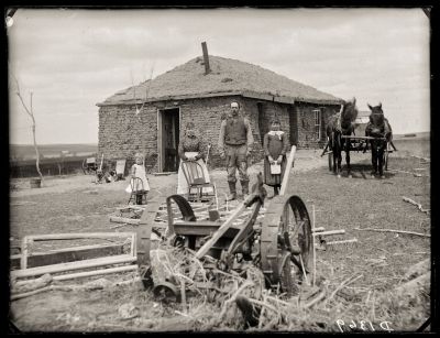 Iconic_Sodbusters_of_the_Prairie_D_D_Teoli_Jr__A_C__2810929.jpg